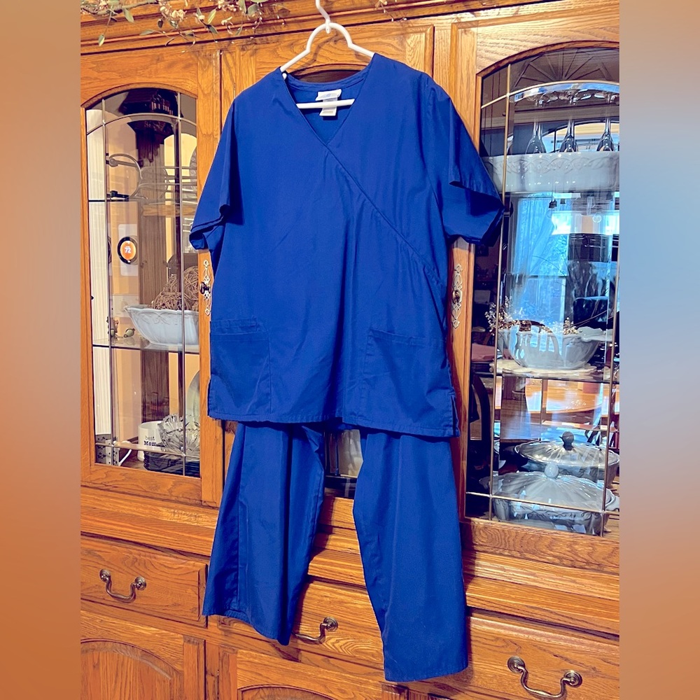 SB Scrubs Women's Blue Scrub Set